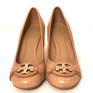 Tory Burch - Snake Print Leather Aaden Mid Pumps